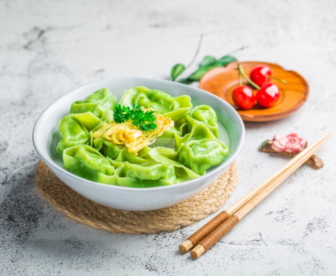 傳統(tǒng)手藝+AI質(zhì)檢！餃子工廠守護(hù)舌尖安全